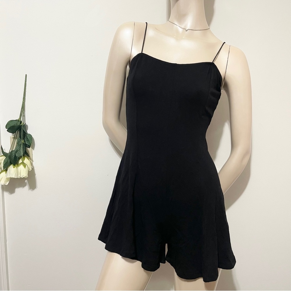 10 🎀 Laural Black Romper 🎀